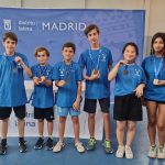 Clases de tenis de mesa en el Colegio Villamadrid